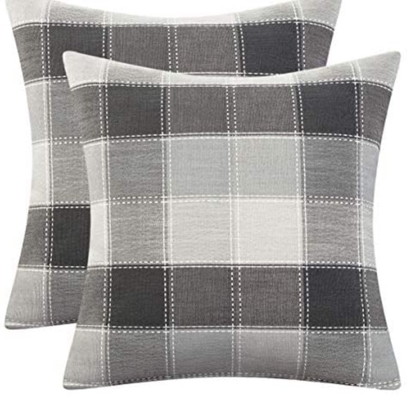 Set of 4 throw pillow covers - Picture 1 of 2